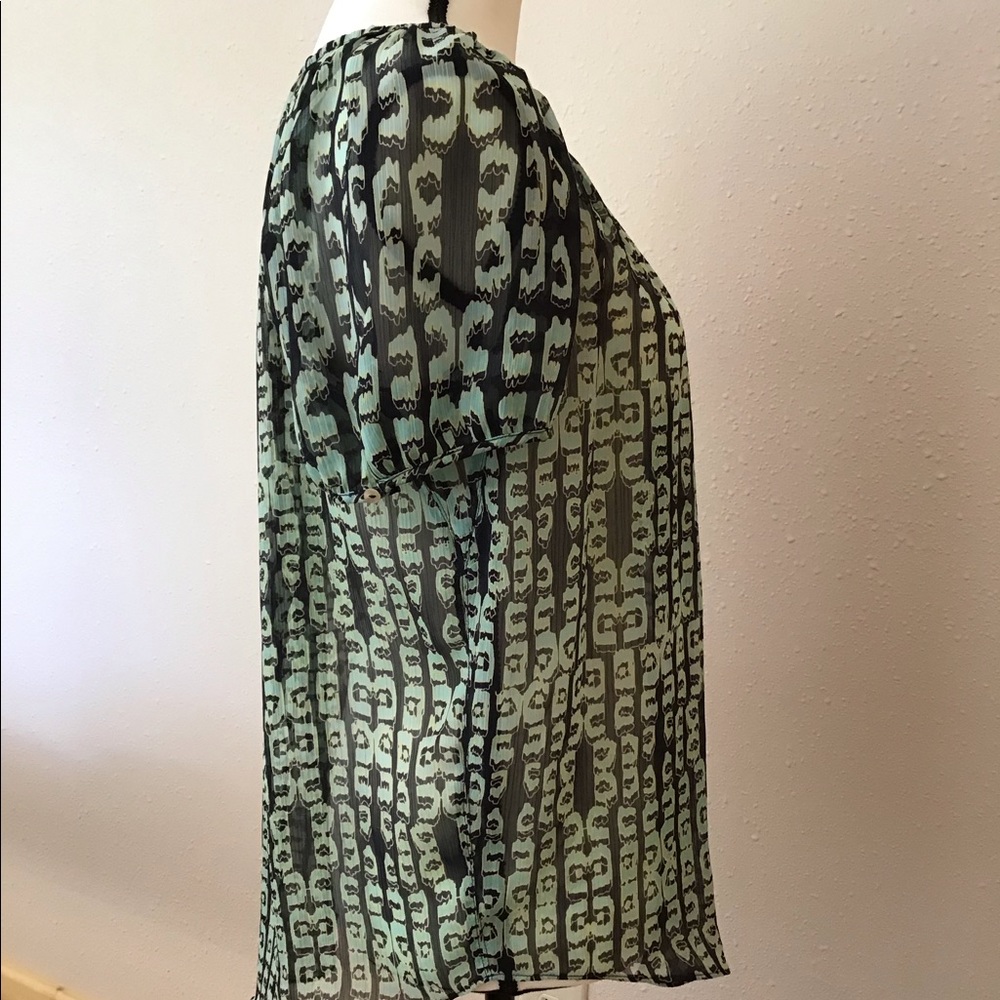 JoeFresh Patterned Top - Picture 3 of 7